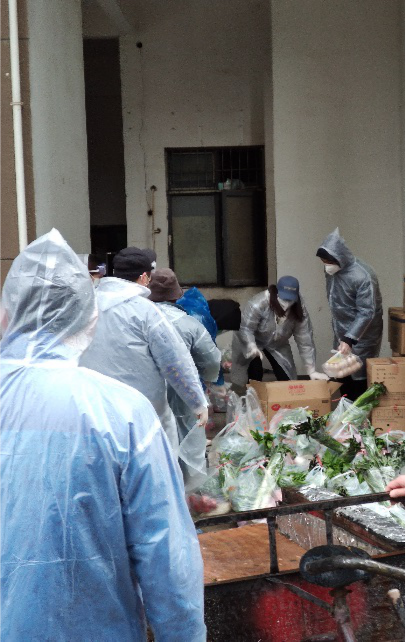 【中國(guó)免稅人在行動(dòng)·黨員先鋒篇】之八： 打贏疫情防控阻擊戰(zhàn)，武漢中免志愿者在行動(dòng)