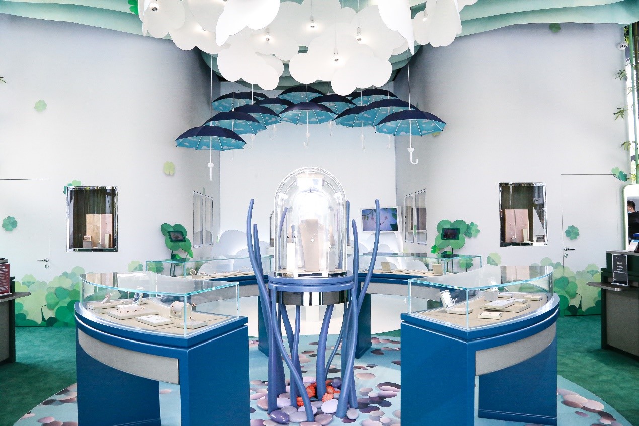 持續(xù)深耕品牌合作 中免集團豐富品類引領(lǐng)行業(yè)“四密碼”